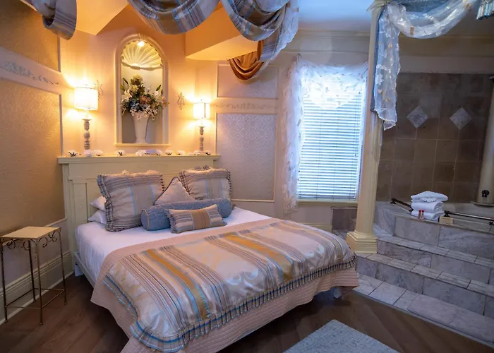 The Anniversary Inn - Fifth South